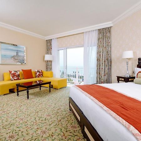 The Boardwalk Hotel, Convention Centre & Spa Порт Елизабет Екстериор снимка